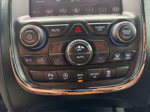 Used 2018 Dodge Durango GT w/ Premium Group image 39