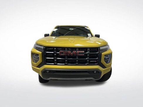 Used 2023 GMC Canyon AT4 image 11