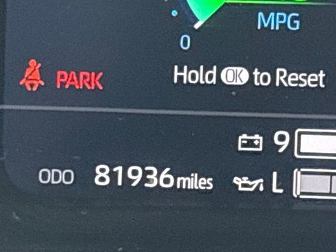 Used 2023 Toyota Sequoia Limited image 24