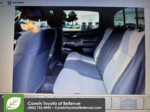 Used 2023 Toyota Tacoma TRD Off-Road image 9