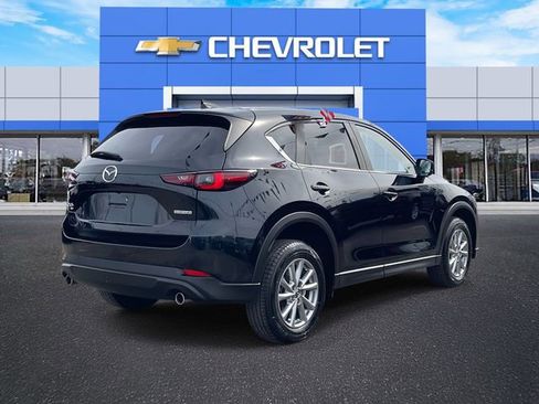 Used 2023 MAZDA CX-5 AWD 2.5 S w/ Select Package image 4