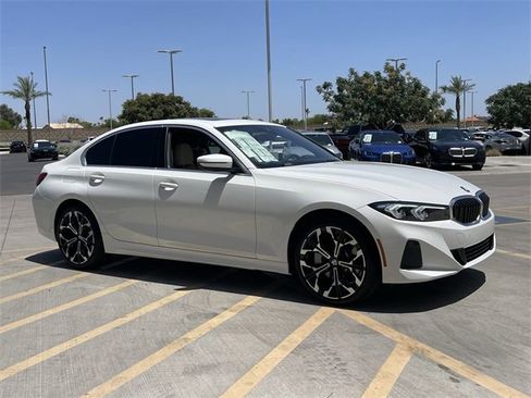 New 2025 BMW 330i xDrive Sedan w/ Convenience Package image 4