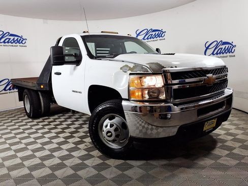Used 2012 Chevrolet Silverado 3500 W/T image 1