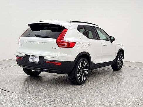 New 2026 Volvo XC60 B5 Ultra w/ Climate Package AWD/4WD image 5