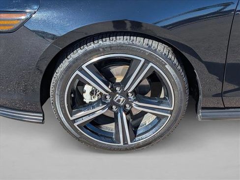 Used 2023 Honda Accord Sport image 21