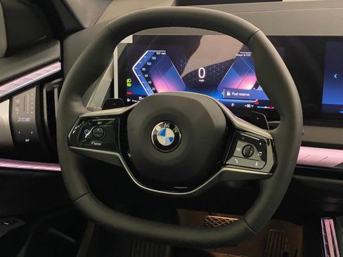 Used 2026 BMW X3 xDrive30 w/ Premium Package image 16