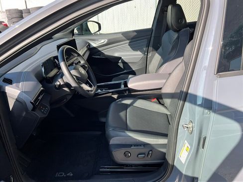 Used 2023 Volkswagen ID.4 Pro S image 18