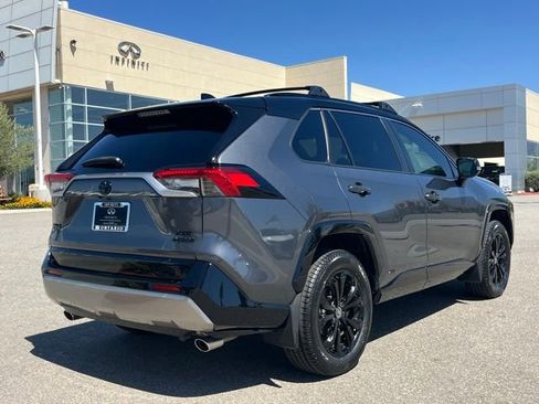 Used 2023 Toyota RAV4 XSE AWD/4WD image 4
