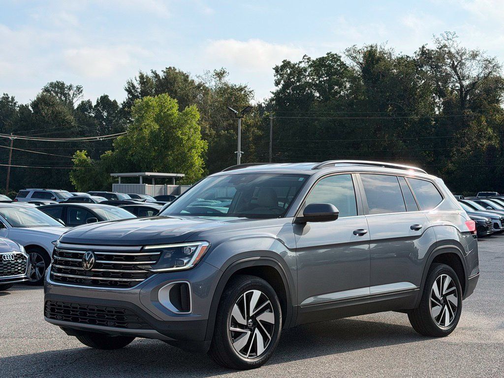 Used 2024 Volkswagen Atlas SE FWD image 6