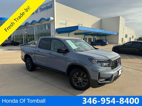 Used 2023 Honda Ridgeline Sport image 1