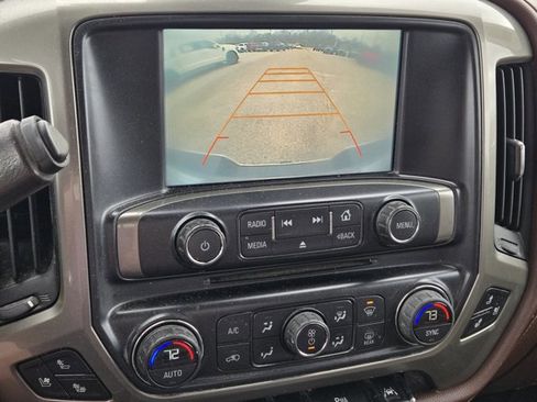 Used 2016 Chevrolet Silverado 1500 High Country w/ High Country Premium Package image 26