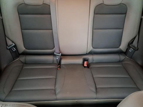 Used 2024 Chevrolet Trax ACTIV w/ Sunroof Package image 17