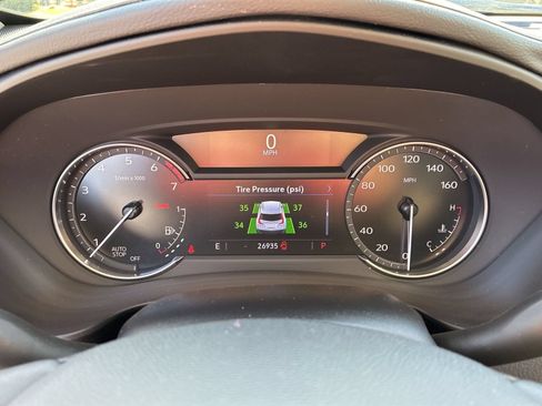 Certified 2023 Cadillac XT4 Premium Luxury w/ Cold Weather Package FWD image 11