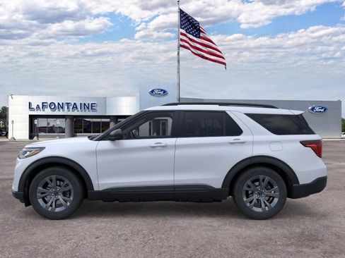 New 2026 Ford Explorer Active w/ Active Comfort Package AWD/4WD image 3