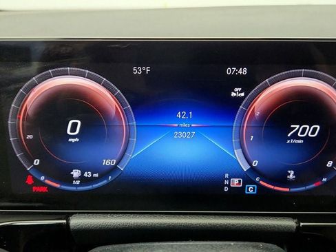 Used 2023 Mercedes-Benz GLA 250 w/ Premium Package image 13