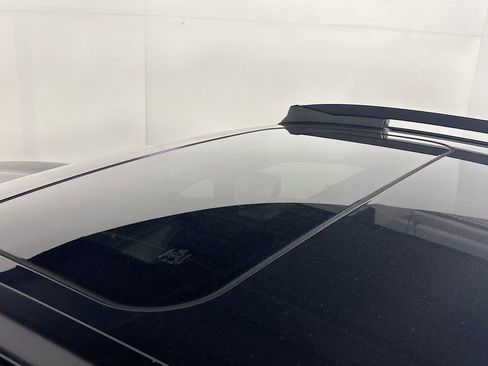 Certified 2025 Subaru Crosstrek 2.0i Premium image 19