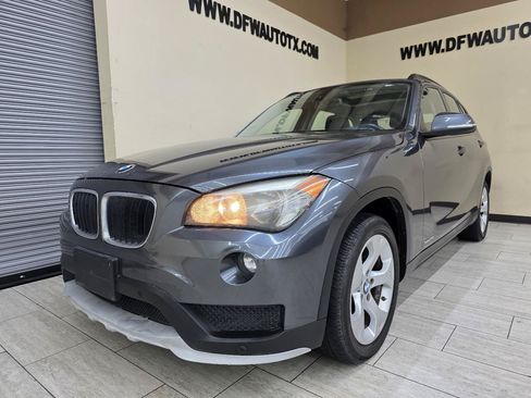 Used 2015 BMW X1 sDrive28i RWD image 2