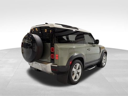Used 2021 Land Rover Defender 90 First Edition image 6