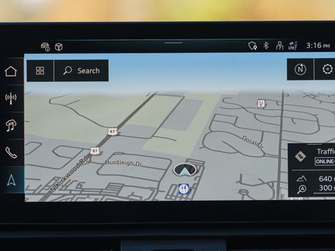 Certified 2025 Audi SQ5 Premium Plus image 14