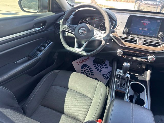 Used 2023 Nissan Altima 2.5 SV FWD image 15