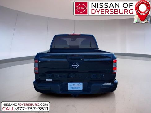 New 2026 Nissan Frontier SV w/ Tow Package AWD/4WD image 4