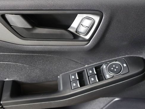 Used 2025 Ford Escape Active AWD/4WD image 29