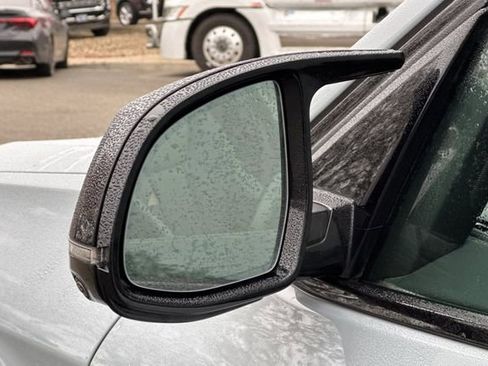 Used 2022 BMW X3 M40i w/ Premium Package image 56