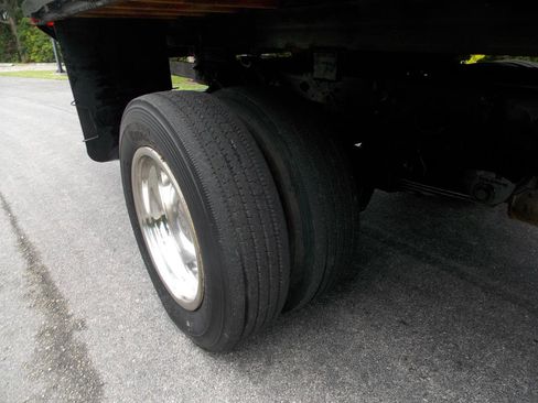 Used 2000 Ford F450 2WD Regular Cab Super Duty image 20