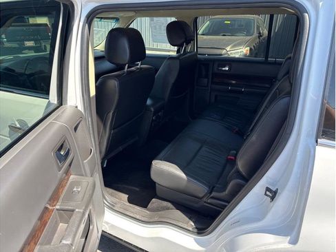 Used 2019 Ford Flex Limited FWD image 8