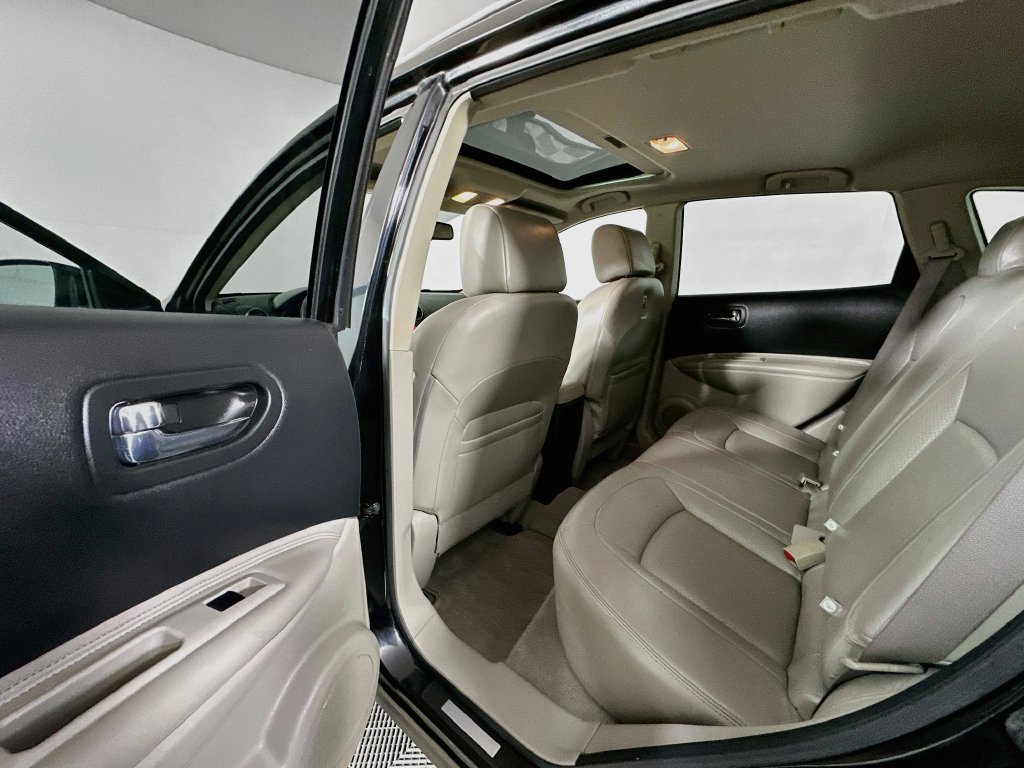 Used 2010 Nissan Rogue SL w/ Leather Pkg FWD image 17
