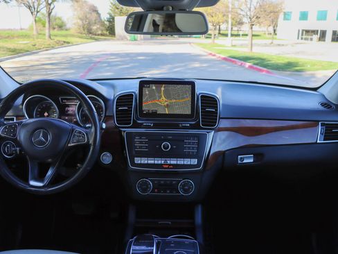 Used 2016 Mercedes-Benz GLE 350 4MATIC image 26