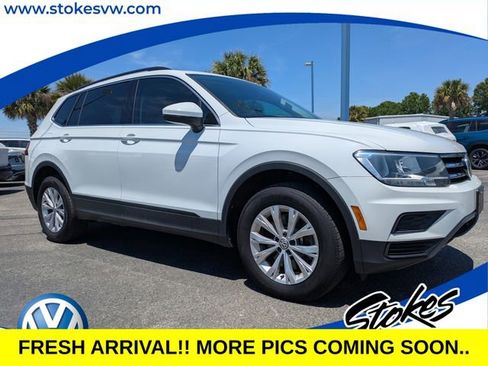Used 2019 Volkswagen Tiguan SE w/ Panoramic Sunroof Package FWD image 1