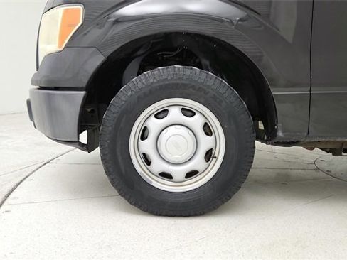 Used 2010 Ford F150 XL image 9