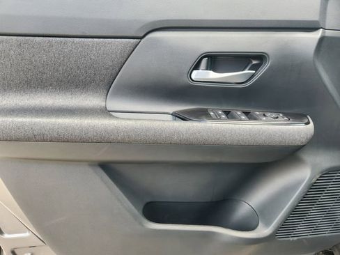 New 2026 Nissan Kicks SV image 17