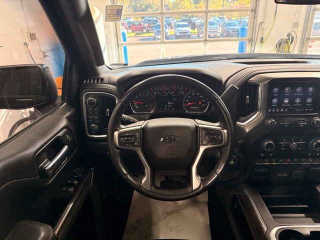 Used 2021 Chevrolet Silverado 1500 LT Trail Boss w/ Convenience Package II AWD/4WD image 19