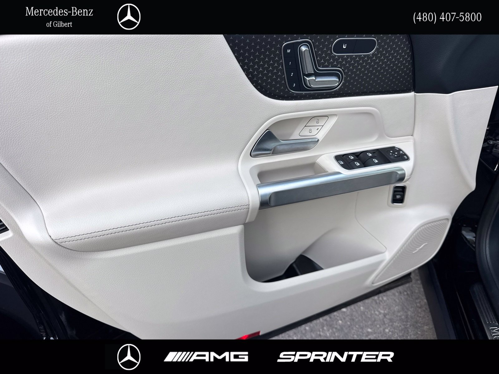 Used 2026 Mercedes-Benz GLB 250 image 9