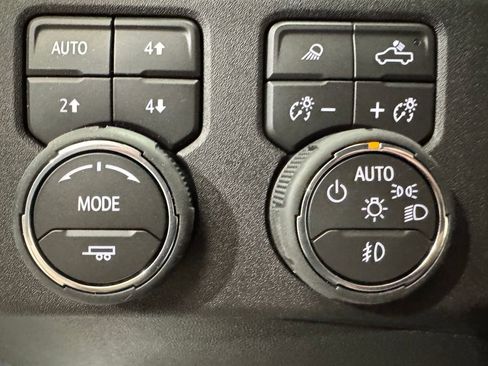 New 2026 Chevrolet Silverado 3500 LTZ w/ LTZ Convenience Package image 19