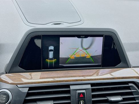 Used 2019 BMW X3 sDrive30i w/ Driving Assistance Package image 10