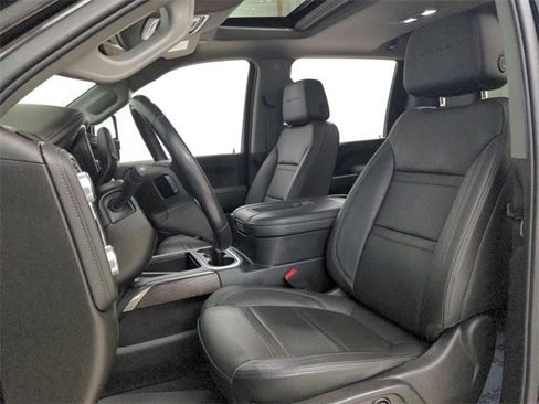 Used 2022 GMC Sierra 2500 Denali w/ Denali Ultimate Package image 26