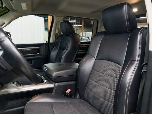 Used 2018 RAM 1500 Sport image 23