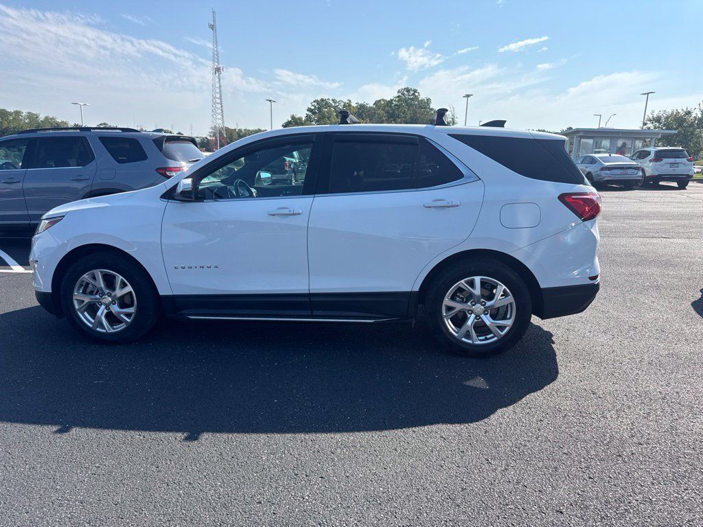 Used 2018 Chevrolet Equinox LT FWD image 5