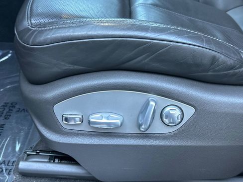 Used 2018 Porsche Macan S image 17