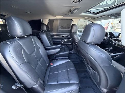 Used 2022 Kia Telluride EX w/ EX Premium Package FWD image 30