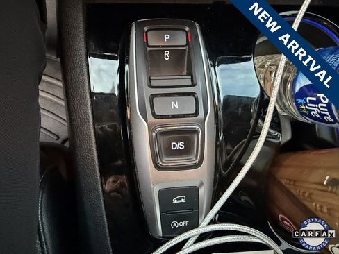 Used 2018 Honda Pilot Touring image 15