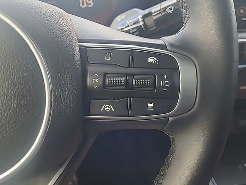 Used 2025 Kia K5 GT-Line w/ GT-Line Premium Package image 25