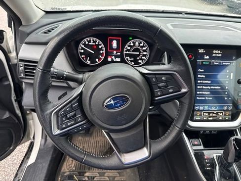 Used 2023 Subaru Outback Premium AWD/4WD image 22