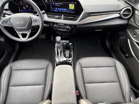 Used 2025 Chevrolet Trax ACTIV w/ Driver Confidence Package image 20
