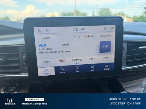 Used 2024 Ford Explorer Limited AWD/4WD image 22