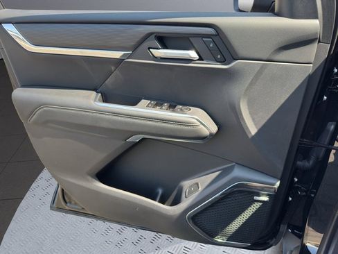 New 2025 GMC Acadia Elevation w/ LPO, All-Weather Package image 13