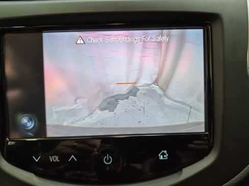 Used 2016 Chevrolet Trax LTZ w/ Midnight Edition AWD/4WD image 21